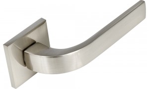 ����� ������� Adden Bau, ��������� Spaceinnovation-Q, COMET S-546 NICKEL �� ���������� �������